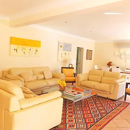 Sleeps 6 Pool Air Con Wifi T607845 *