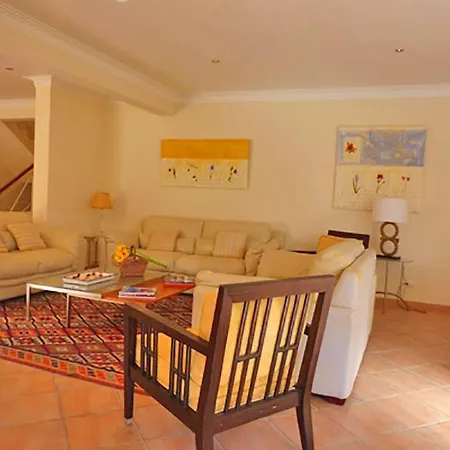 Villa Sleeps 6 Pool Air Con Wifi T607845 *