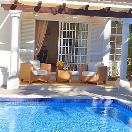 Sleeps 6 Pool Air Con Wifi T607845 Вилла