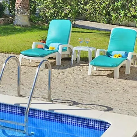 Villa Sleeps 6 Pool Air Con Wifi T607845 *